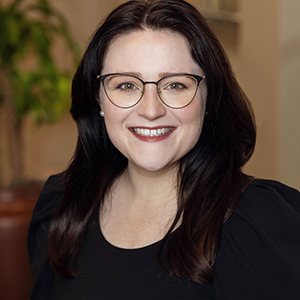 Caitlin Stepina Campbell headshot