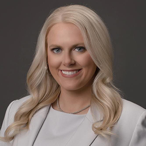 Sydney Watts headshot