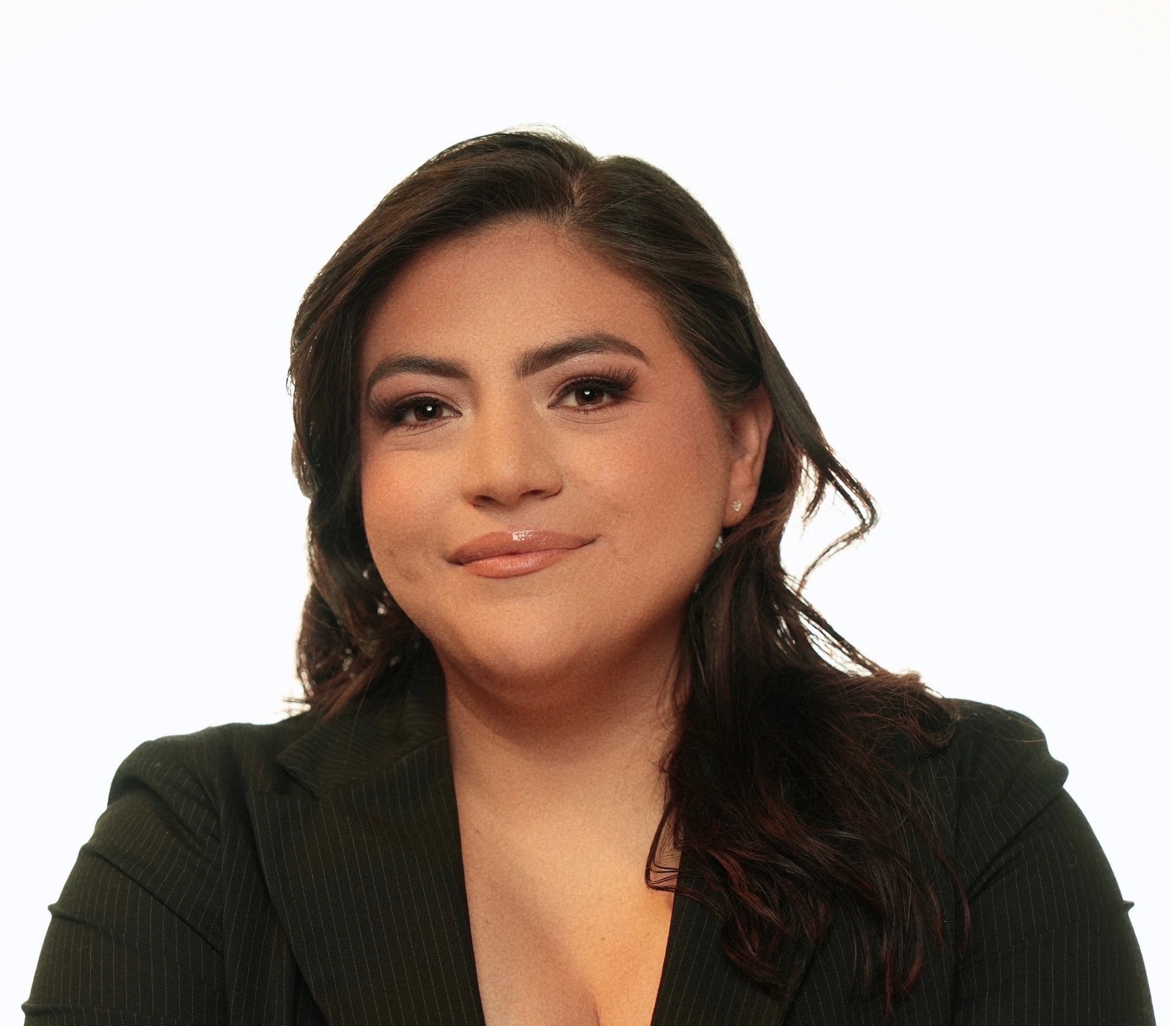 Sandra Mondragon headshot